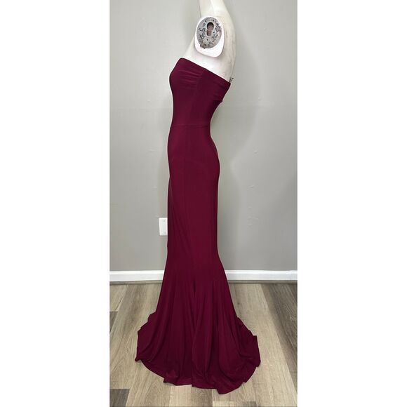 Norma Kamali x REVOLVE Strapless Fishtail Gown In Plum Size XS $375 - Picture 6 of 9